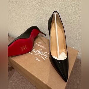 Christian Louboutin - Kate 100 Patent Pumps - Size 38